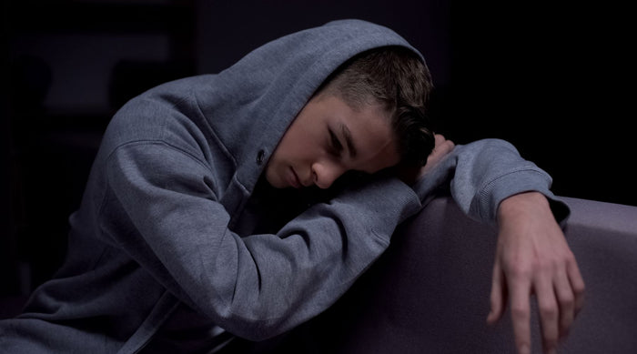 Que consomment nos adolescents en 2026 ? Comprendre les drogues, détecter les signes, agir avec les bons outils